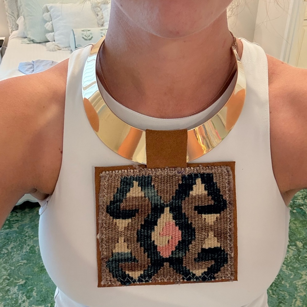 Original Pendant Gold Collar Necklace